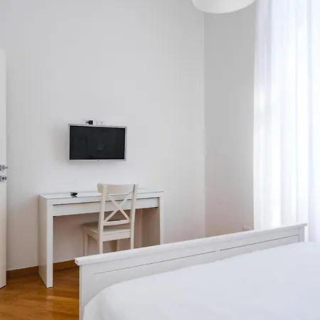 Apartamento Mecenate Colosseum *