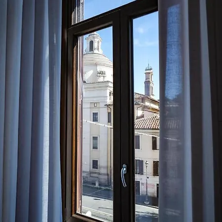 Mecenate Colosseum Apartamento *