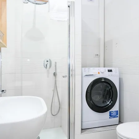 Mecenate Colosseum Apartamento